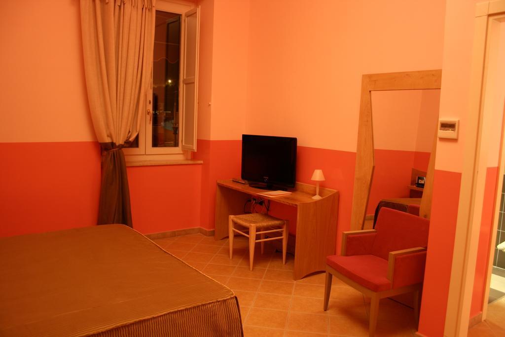 San Leucio Resort Caserta Ruang foto